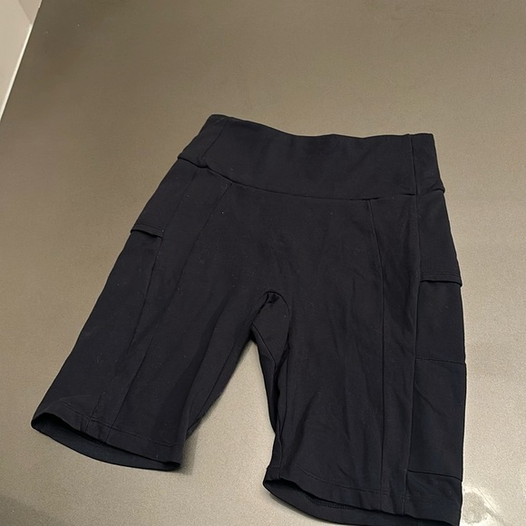 Ladies GYMSHARK BIKER SHORT - Picture 1 of 5